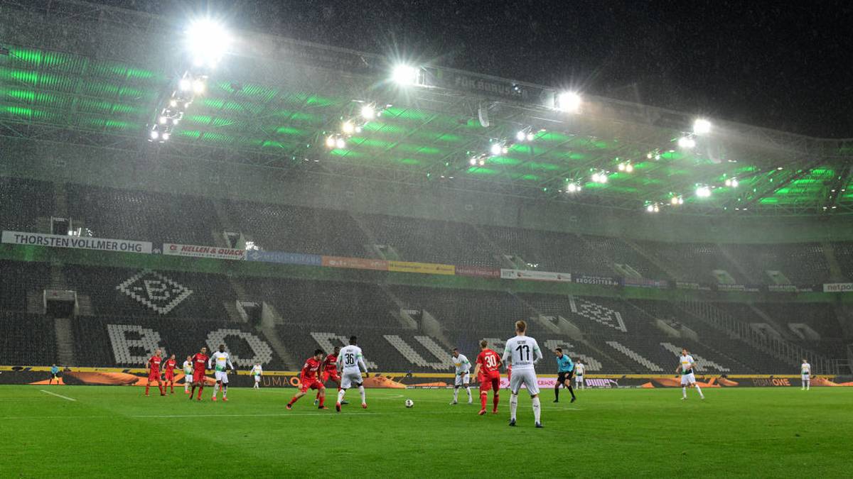Das bislang einzige Geisterspiel der Liga fand zwischen Borussia Mönchengladbach und dem 1. FC Köln statt