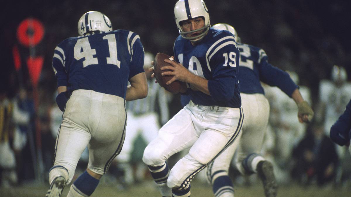 Rang 20 - JOHNNY UNITAS (Baltimore Colts, San Diego Chargers, 40.239 Passing Yards)