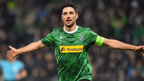 Moenchengladbach's German forward Lars Stindl celebrates after scoring during the Europa League football match between Wolfsberg RZ Pellets WAC and Borussia Moenchengladbach in Graz on November 28, 2019. (Photo by JOE KLAMAR / AFP) (Photo by JOE KLAMAR/AFP via Getty Images)