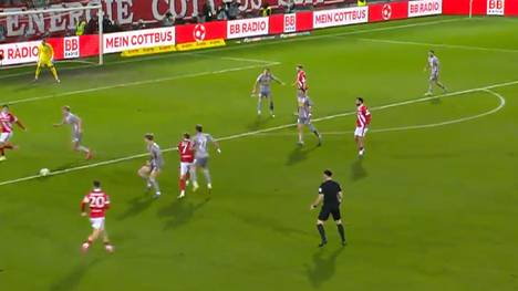 Die Highlights der Partie Team A - Team B aus der 3. Liga im Video.