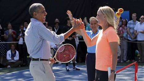 Caroline Wozniacki lieferte sich ein Showmatsch mit Barack Obama