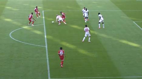 Traumeinstand für Ismael Saibari! Der Neuzugang legt bei seinem Debüt im Telekom Cup für Jamal Musiala auf.