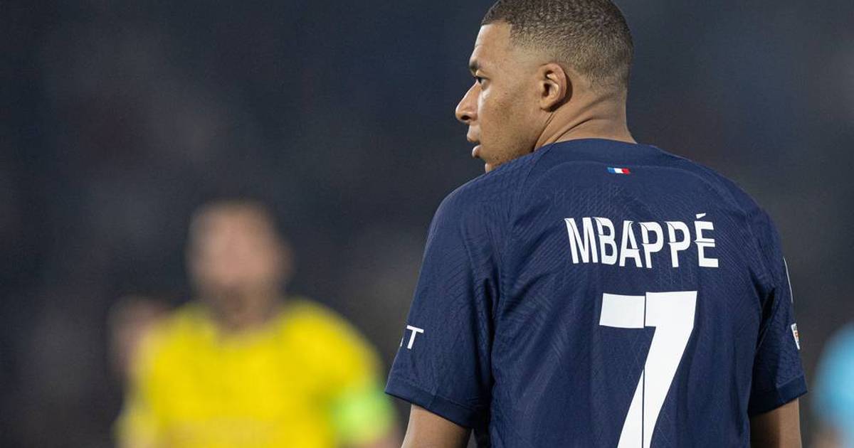 Kylian Mbappé Officially Confirms Departure from Paris Saint-Germain: “I Will Leave My Country”