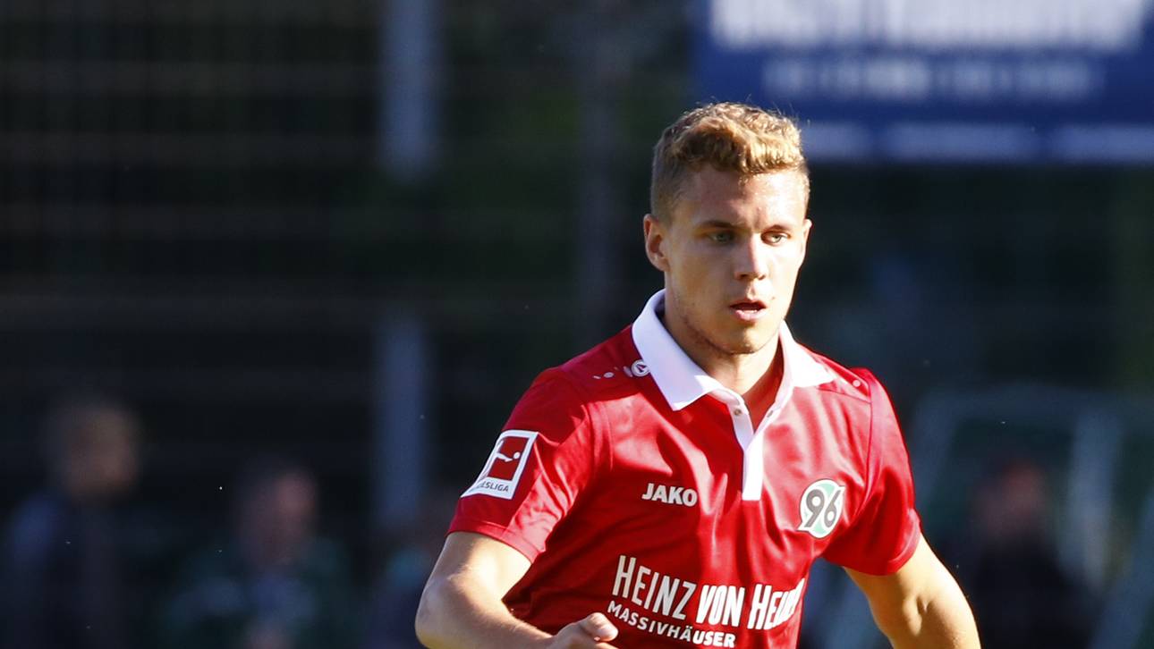 Bochum bedient sich bei 96
