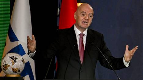 Gianni Infantino gab Auskunft über die Frauen-WM