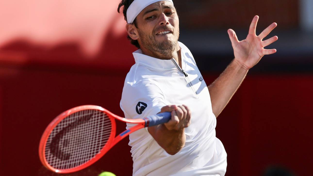 Zverev-Bezwinger scheitert früh