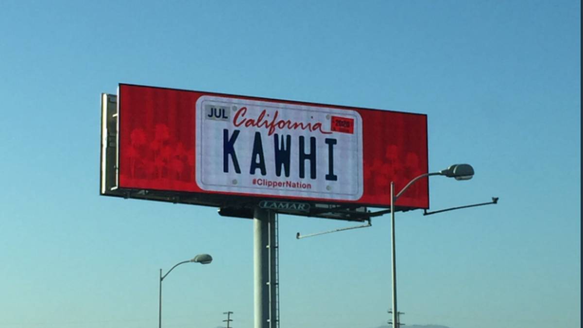 In Kalifornien ist bereits das Leonard-Fieber ausgebrochen. Vor einigen Tagen wurden zwei Werbetafeln in der Nähe des Staples Centers mit Botschaften an den Forward bestückt. Die Clippers haben laut offiziellen Angaben aber nichts mit der Aktion zu tun