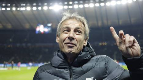 Jürgen Klinsmann fungiert bis Saisonende als Trainer von Hertha BSC