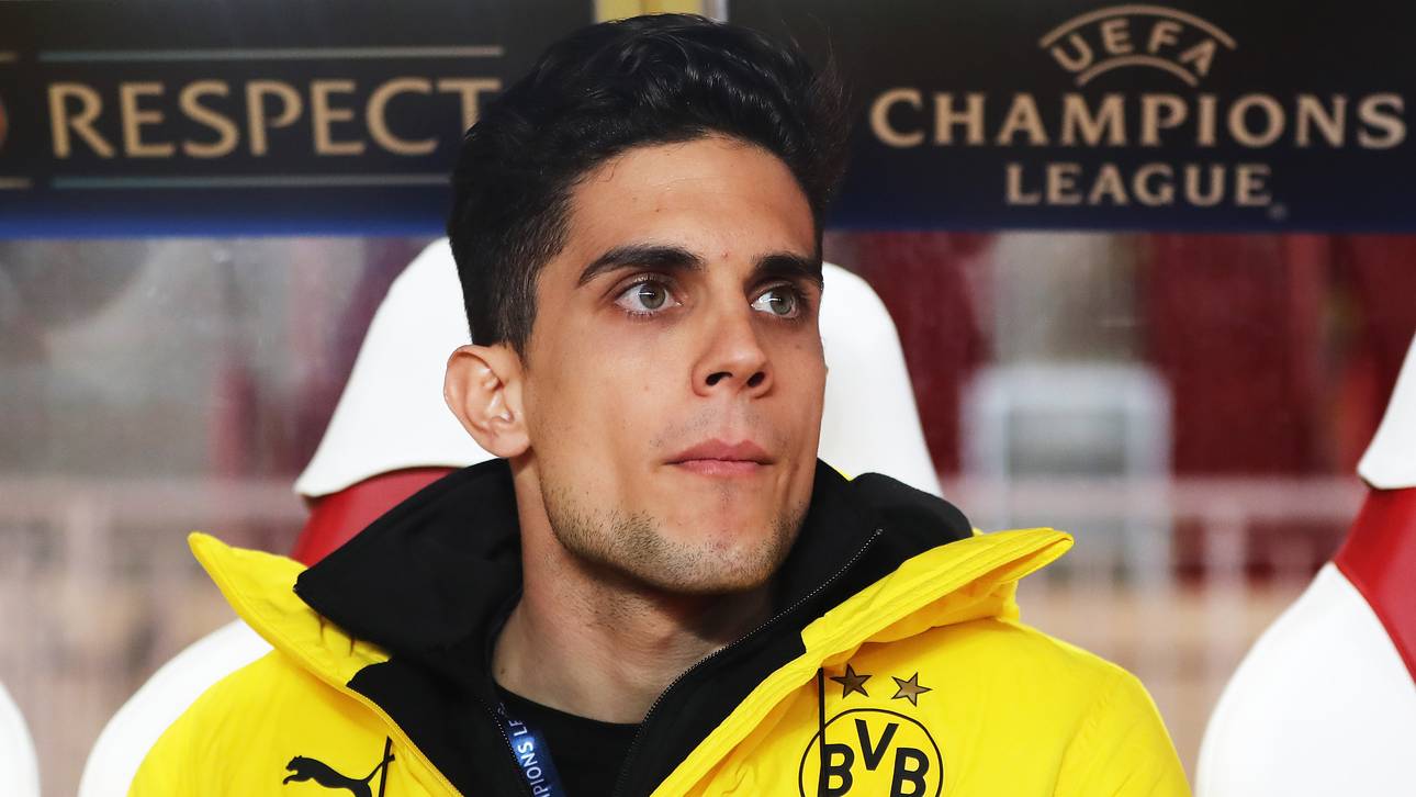 Gips ab: Bartra zeigt OP-Narbe