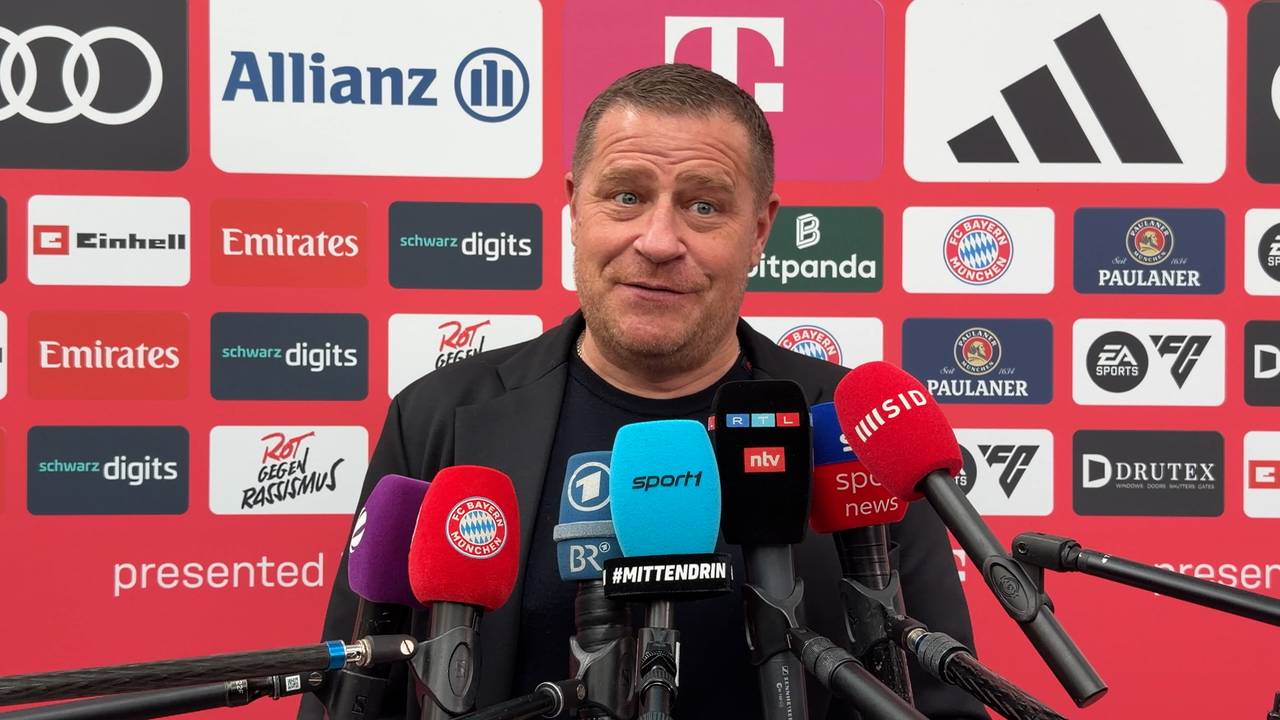 Bleibt Manuel Neuer beim FC Bayern, Herr Eberl?