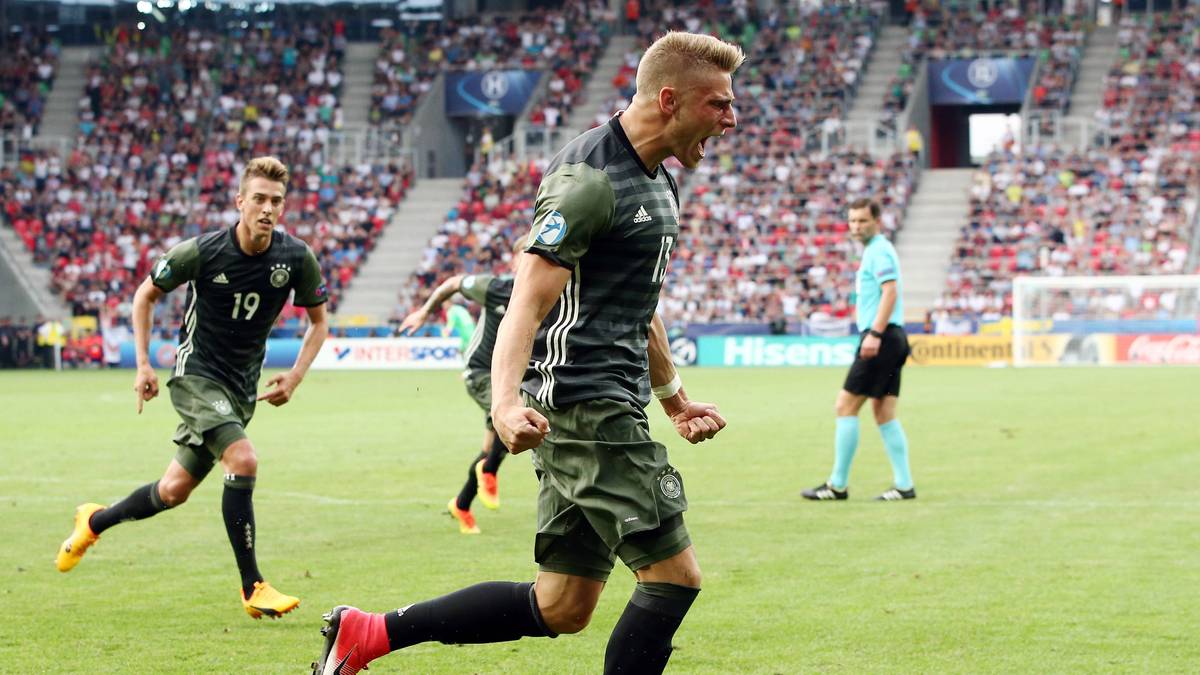 FELIX PLATTE (ab 63. Minute): Kam, sah, und stach. Traf nur sieben Minuten nach seiner Einwechslung zum 2:2, kurz darauf sogar vermeintlich zum 3:2. Stand dabei aber wohl knapp im Abseits. Bei seinem U-21-Debüt eine Top-Einwechslung - SPORT1-Note: 2