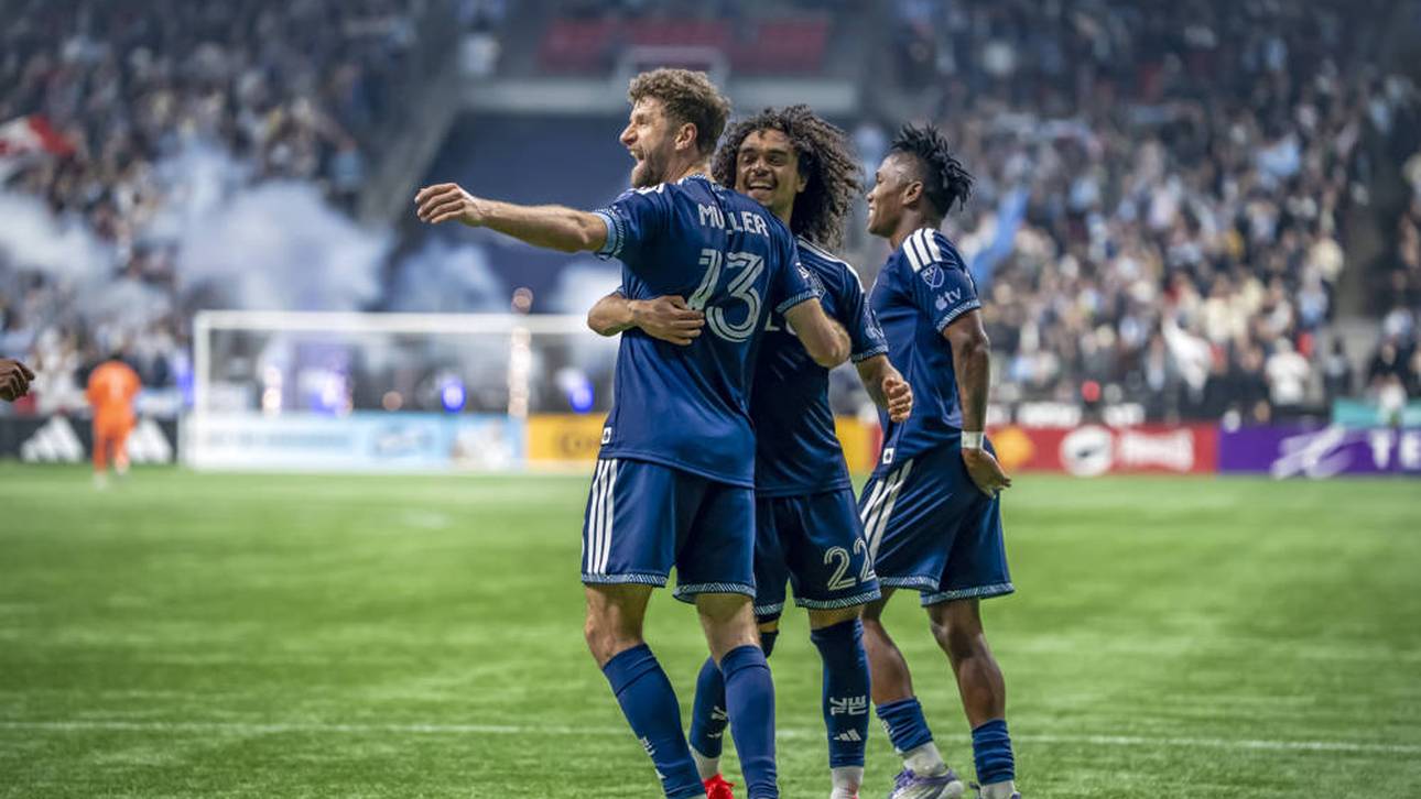 Müller glänzt mit Doppelpack!