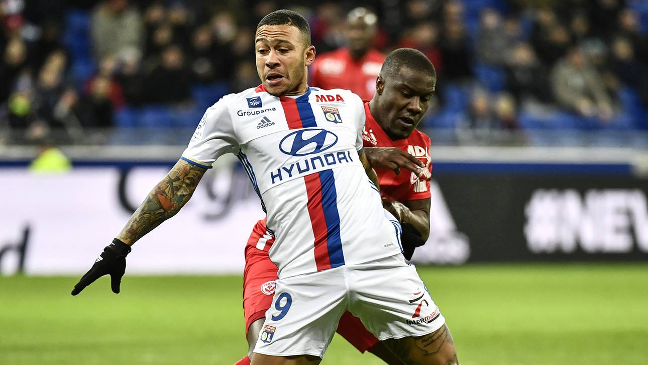 Depay tritt gegen Mourinho nach