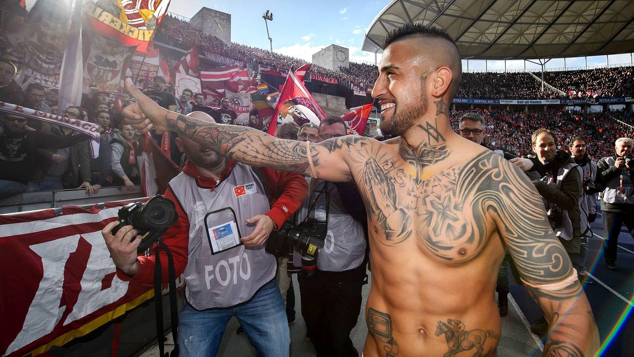 Nach Tor und Sieg: Vidal zieht blank