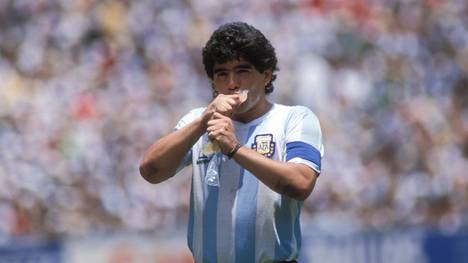 Christopher Sullivan erinnert sich an eine Geschichte über die argentinische Fußball-Legende Diego Maradona, als der Weltmeister von 1986 mit den Pionieren des Rocks, den Rolling Stones abhing.