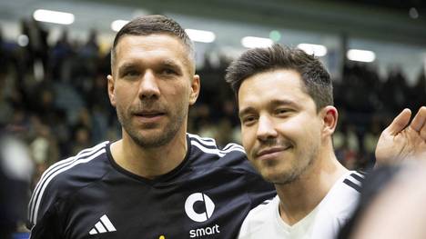 Lukas Podolski will bei der Baller League keine Spielerinnen