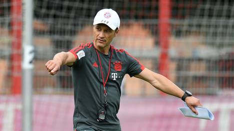 Niko Kovac bei seiner erster Trainingseinheit als Bayern-Coach