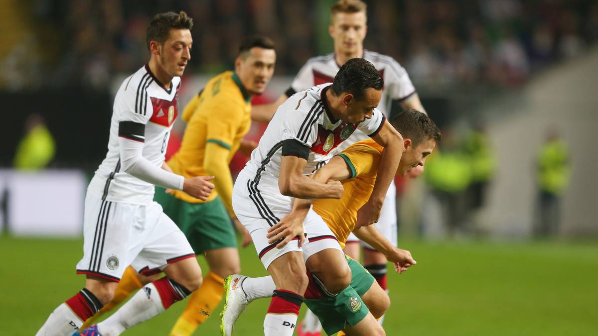 Australien bemüht sich weiter, aber Deutschland mit Karim Bellarabi gewinnt mehr und mehr die Oberhand
