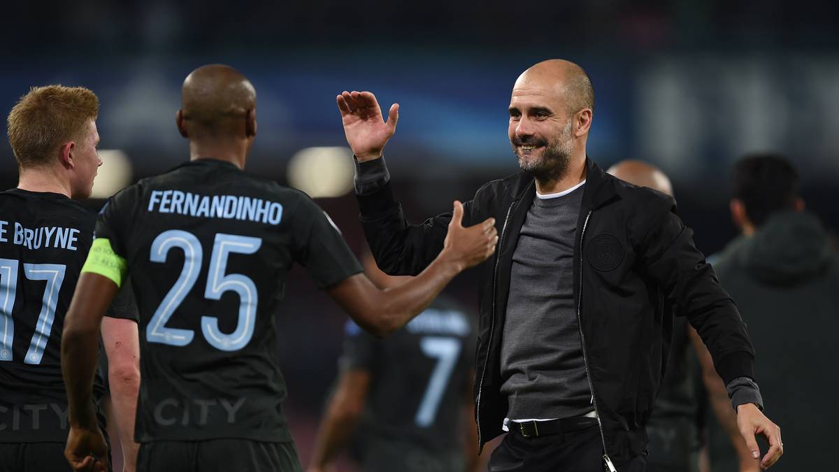 PLATZ 1 - PEP GUARDIOLA (MANCHESTER CITY): Der Trainer aller Trainer. War bei Barca unschlagbar. War mit Bayern zeitweise unschlagbar. Hatte dasselbe auch mit ManCity vor. Musste ein Jahr Anlauf nehmen. Lässt jetzt wieder in vollendeter Schönheit spielen