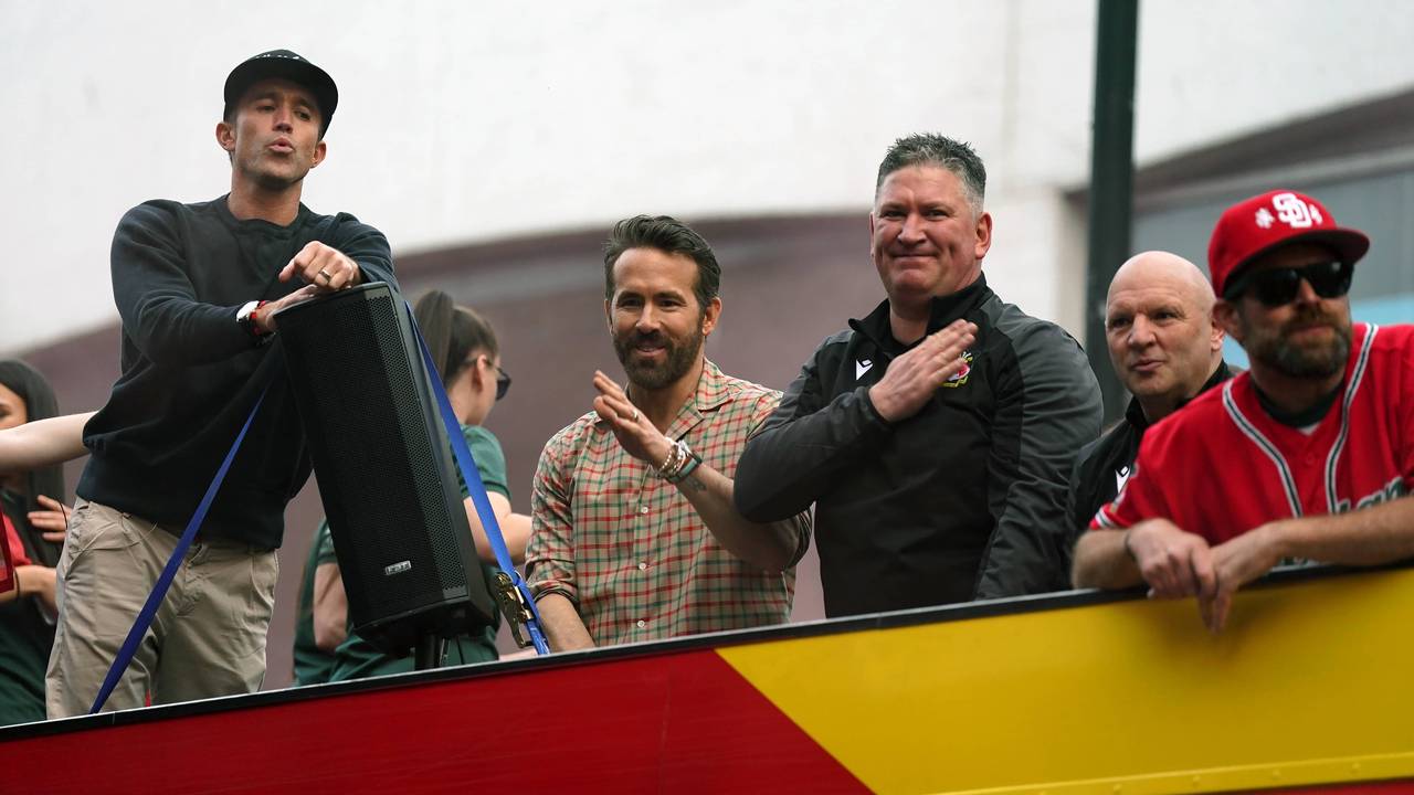 Böses Foul an Wrexham-Stürmer