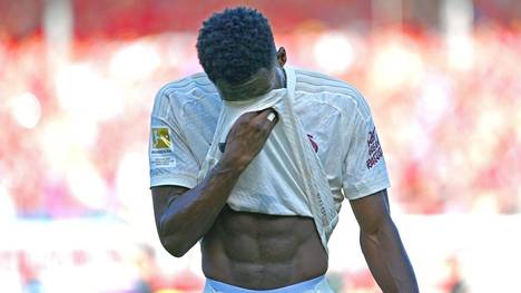 Alphonso Davies hat vom FC Bayern einen neuen Vertrag angeboten bekommen