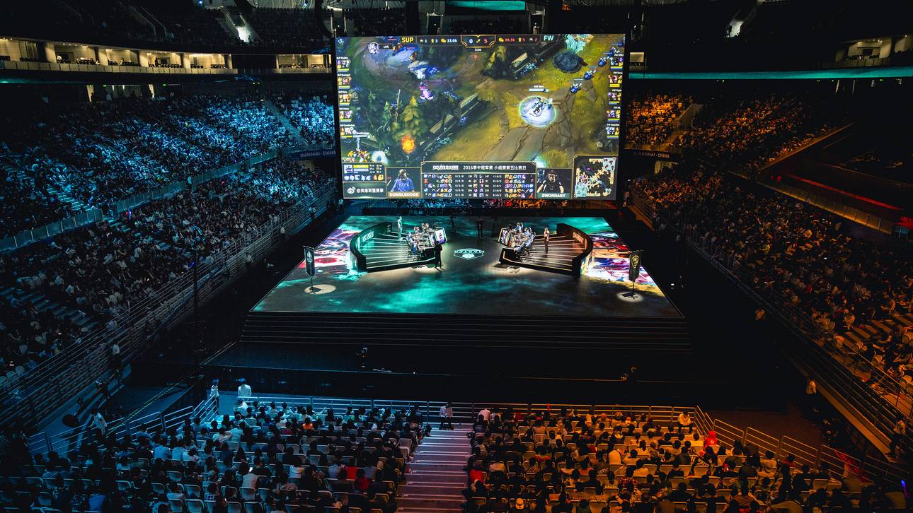 SKT und RNG begeistern in Shanghai