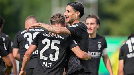 Borussia Mönchengladbach steht nach einem Pokal-Fight gegen Atlas Delmenhorst in der zweiten Runde des DFB-Pokals. Dabei verlangte der Underdog den Fohlen alles ab. Kommentator: Tim Baake.