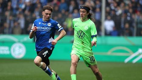 Trotz Platzverweis von Krüger (l.): Arminia U17-Meister