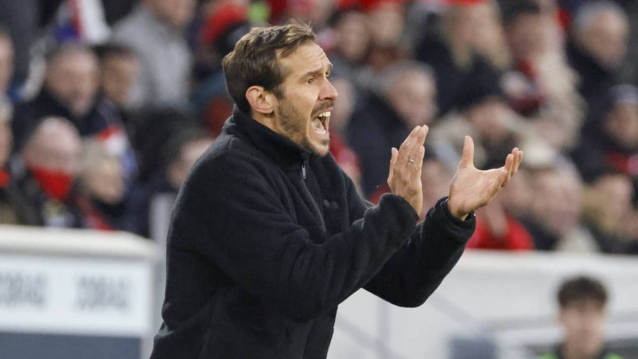 Freiburgs Trainer Julian Schuster ist im Sommer 2024 die Nachfolge von Christian Streich angetreten