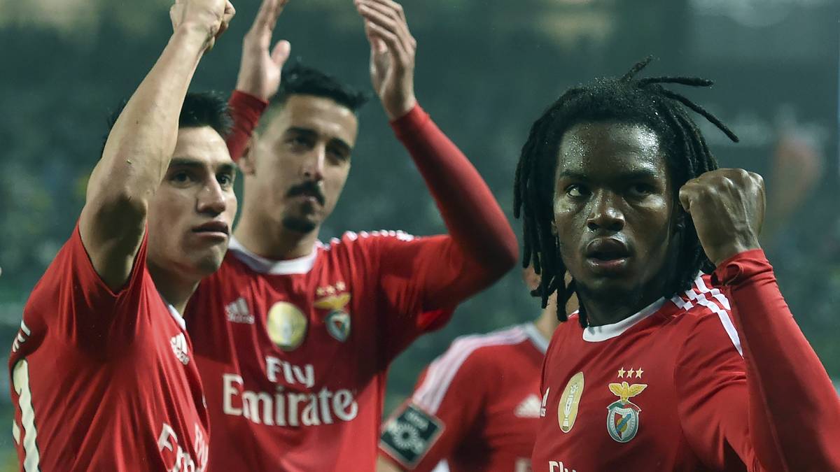 RENATO SANCHES (r., ZENTRALES MITTELFELD, 18 JAHRE, BENFICA LISSABON, PORTUGAL): Mittelfeldmotor mit beeindruckender Physis. Ball- und Passsicher, mit gutem Schuss. Feierte nach einem überragenden Spiel in der Youth League sein Debüt bei den Profis – und ist seitdem Stammspieler
