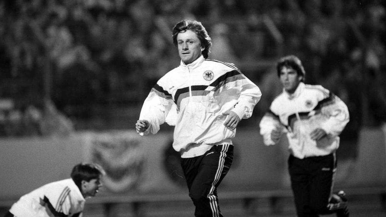 Frank Mill wurde 1990 mit Deutschland in Italien Weltmeister
