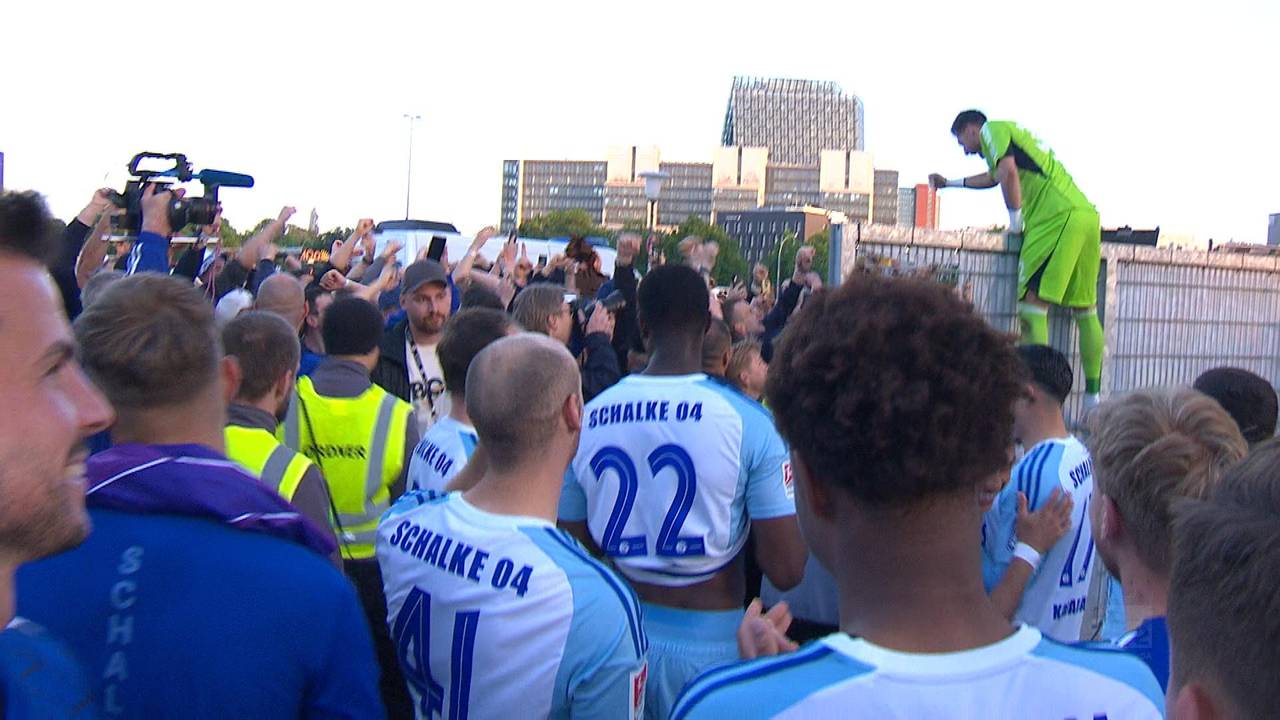 Tumulte um Schalke-Spiel!