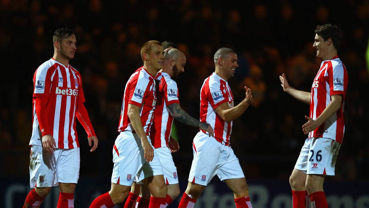 Wollscheid mit Stoke im Achtelfinale