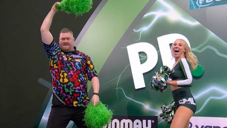 Auch die Darts-WM 2026 hat wieder einmal mit unterhaltsamen Walk-ons begeistert. SPORT1 fasst die Top 5 des Turniers zusammen.