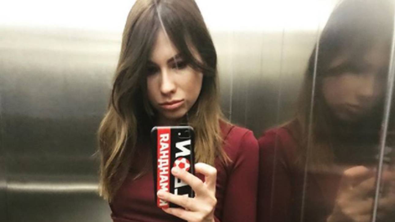 Iran-Fans fürchten sexy Moderatorin