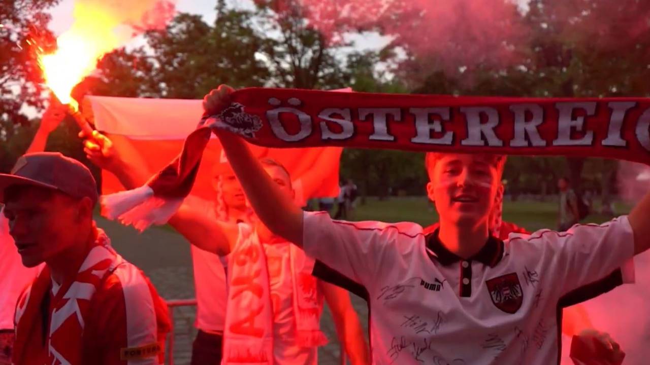 Österreich-Fan stört polnische Pyroshow | EM 2024