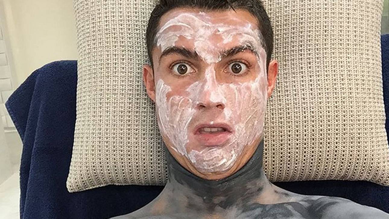 Ronaldo: Bodypainting fürs Aussehen