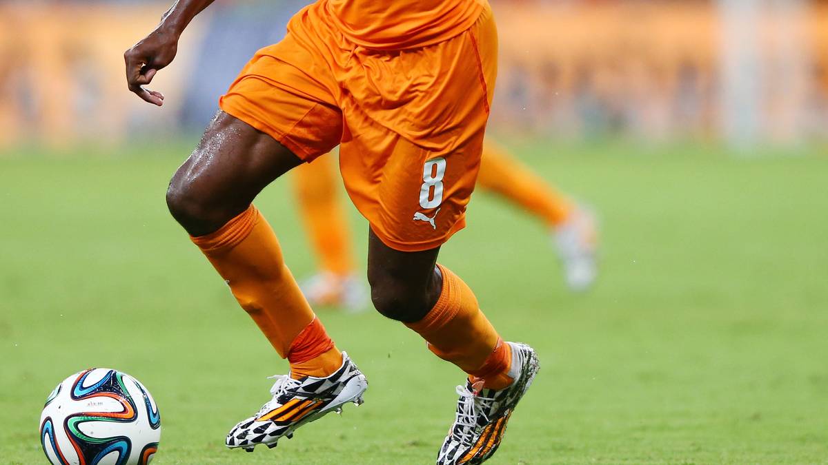 SALOMON KALOU (Elfenbeinküste/Hertha BSC): Bei der Hertha erfüllt Kalou trotz fünf Saisontreffern bei Weitem nicht die Erwartungen, sitzt zuletzt auch nur noch auf der Bank. Für die Elfenbeinküste erzielt er in fünf Quali-Einsätzen immerhin vier Treffer. Zum Turnierauftakt geht es gegen...