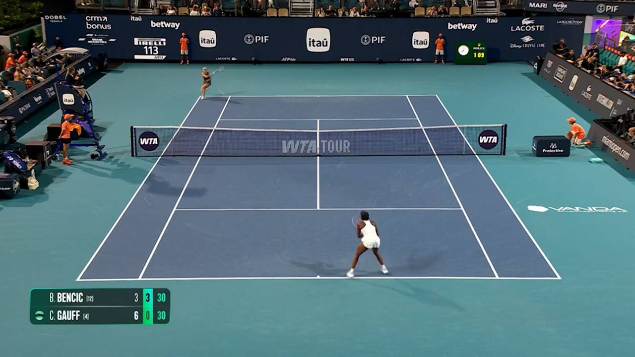 Sabalenka wandelt auf Grafs Spuren