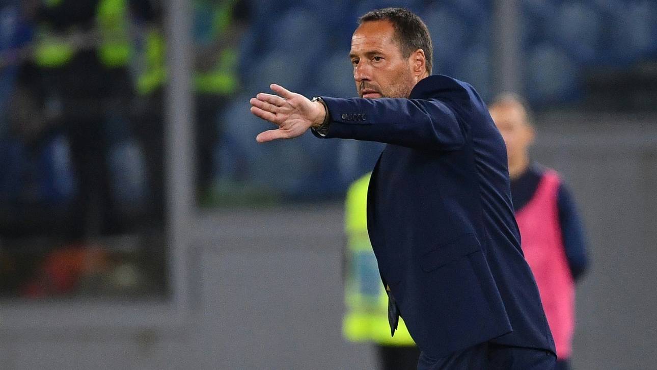 Van’t Schip hört auf als Ajax-Trainer