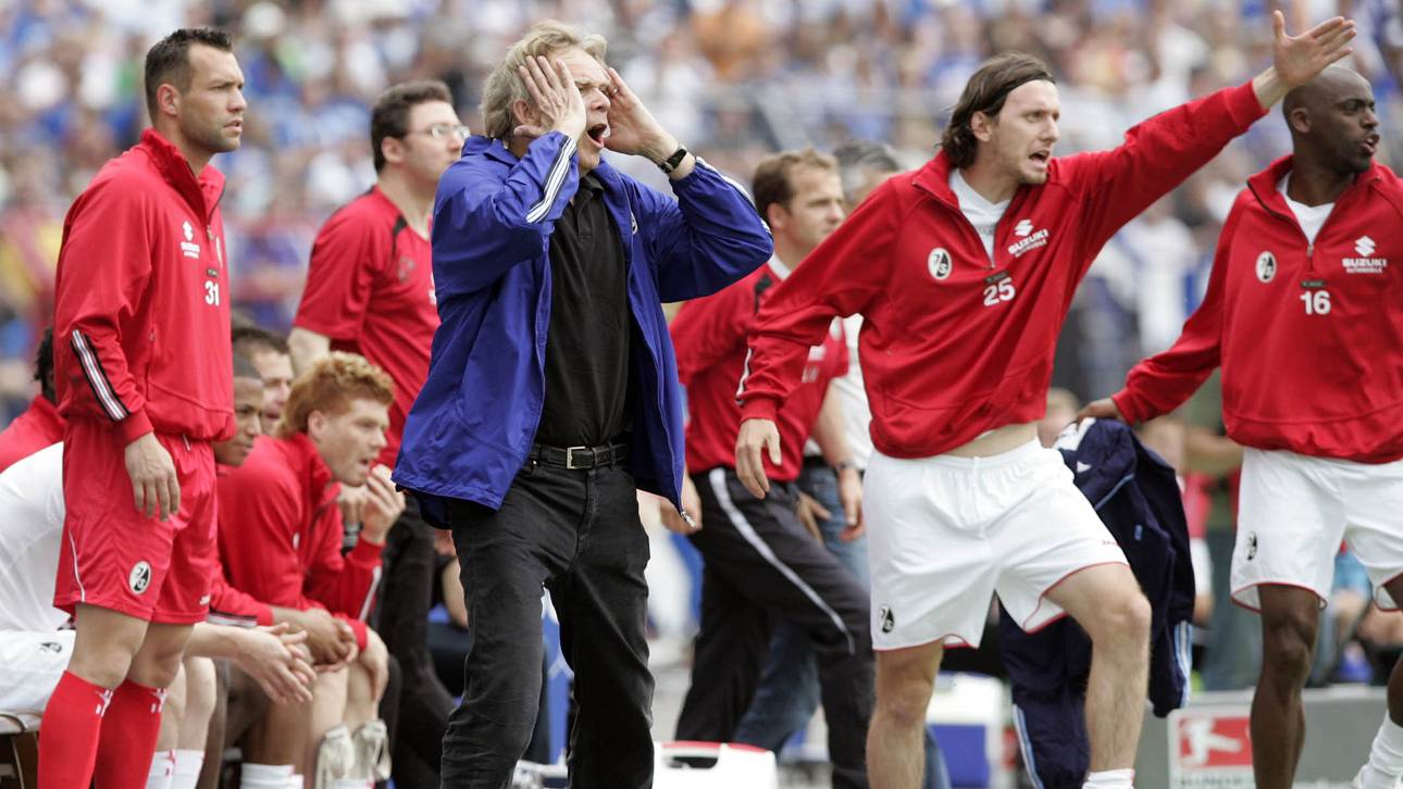 2. Bundesliga - Karlsruher SC v SC Freiburg Insgesamt war Volker Finke 16 Jahre lang an der Seitenlinie des SC Freiburgs aktiv