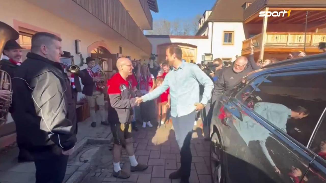 FC Bayern München: Blasmusik statt Tea-Time: Bayrischer Kulturschock für Kane