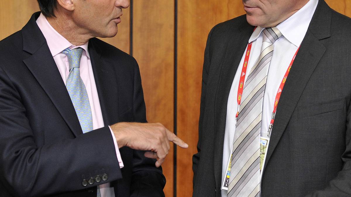 Sebastian Coe (l.) und Sergey Bubka (r.) kämpfen um das Präsidentenamt der IAAF