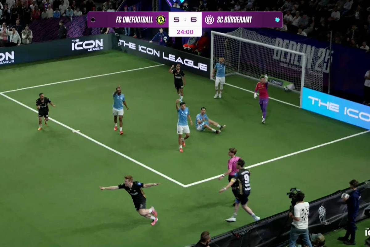 Im Final 8 der Icon League kommt es direkt zu einer ersten Überraschung. Der Titelverteidiger FC Onefootball scheitert, weil ein Treffer in der letzten Sekunden nicht zählt.