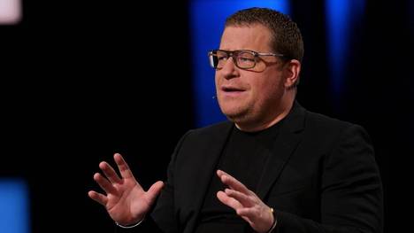 Gladbachs Sportdirektor Max Eberl hofft auf ein Duell mit Jürgen Klopp im Champions-League-Achtelfinale.