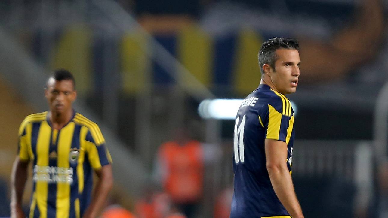 Van Persie trifft für Fenerbahce