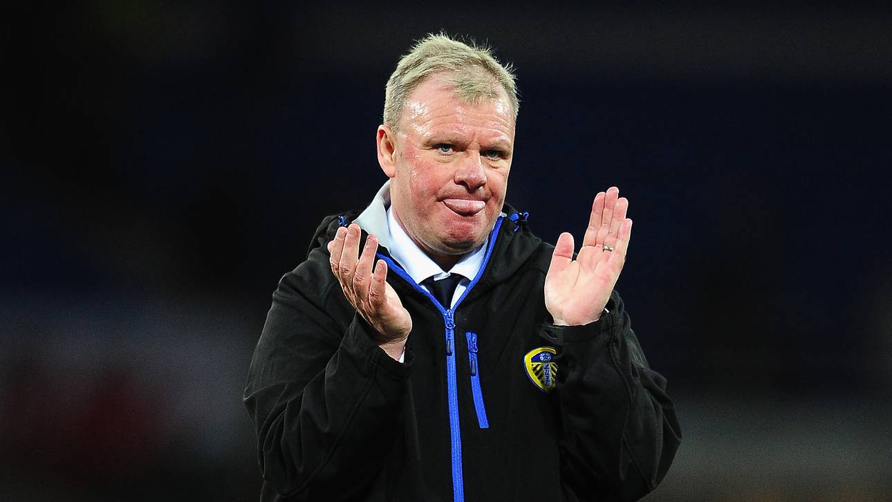 Leeds sucht siebten Coach in zwei Jahren