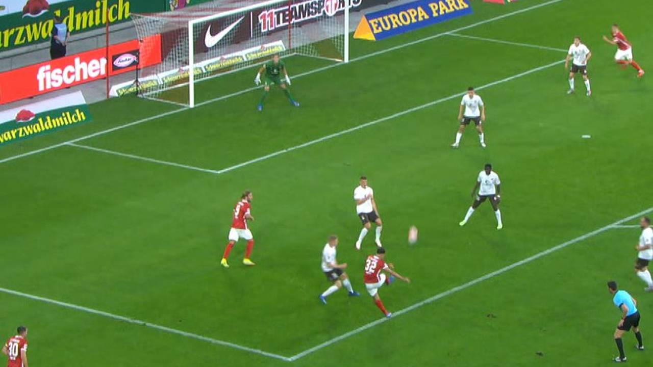 Freiburg weiht neues Stadion mit Sieg über St. Pauli ein