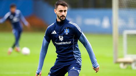 Neuzugang Fábio Vieira ist nach Sperre und Verletzung zurück im Kader des Hamburger SV. Wird Merlin Polzin den Portugiesen gegen Wolfsburg in der Startelf aufstellen oder muss er vorerst auf der Bank Platz nehmen?