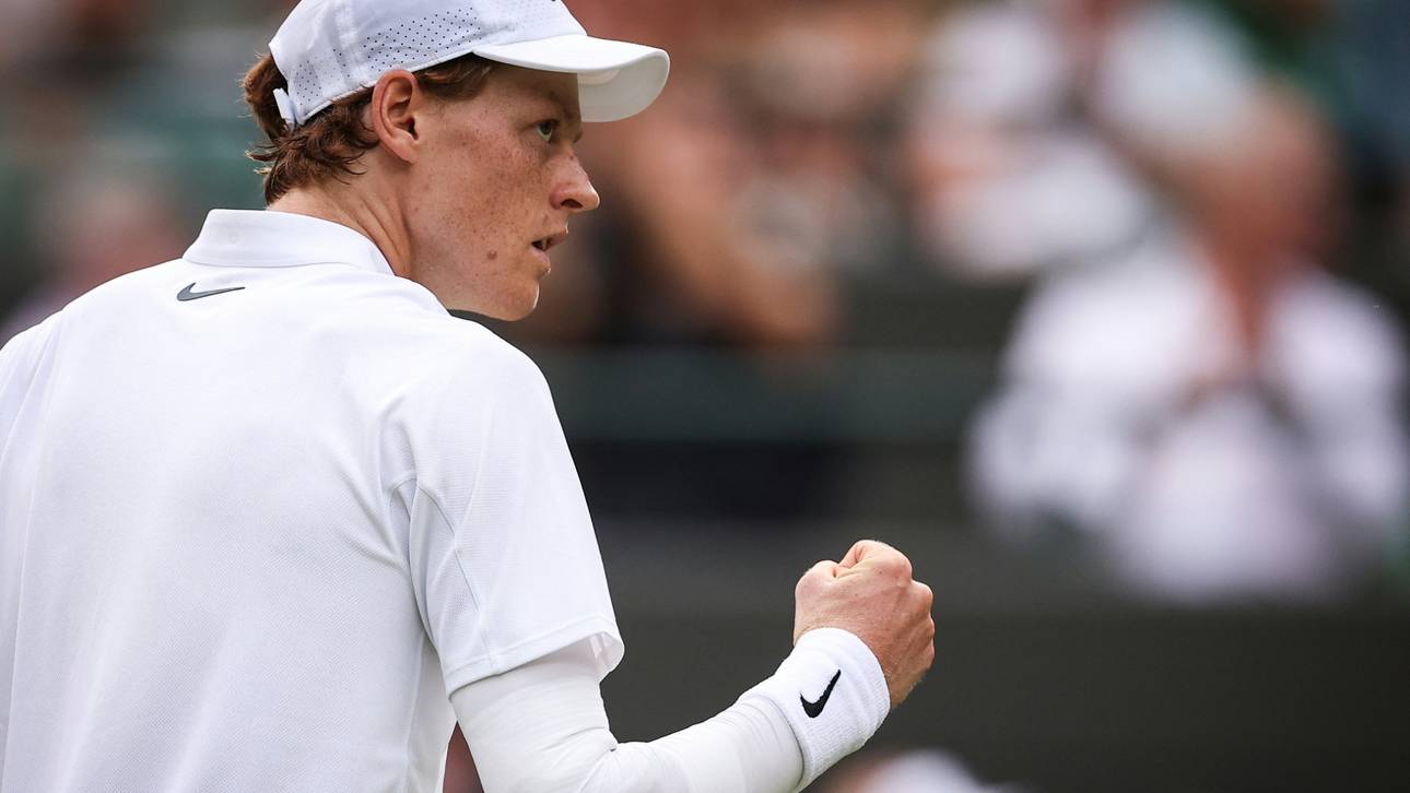 Bandagierter Sinner zeigt keine Schwäche